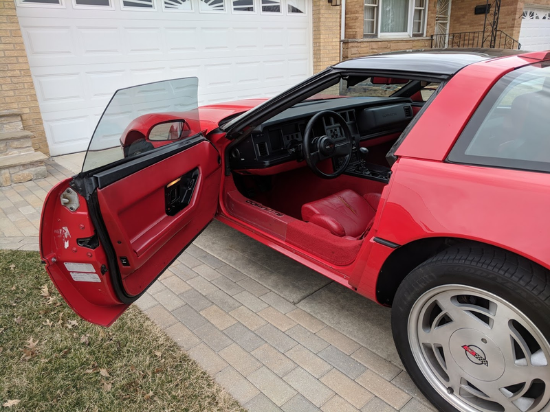 Illustration for article titled 1989 Corvette: The Oppo Review